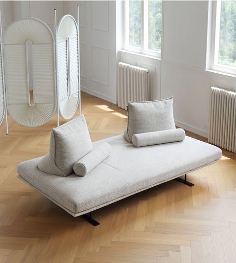 MOYU Adriano Elegant Minimalist Handrail Luxury Fabric Sofa from MOYU