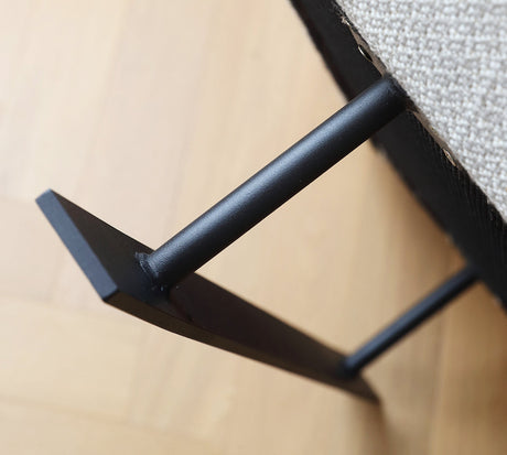 MOYU Adriano Elegant Minimalist Handrail Luxury Fabric Sofa from MOYU