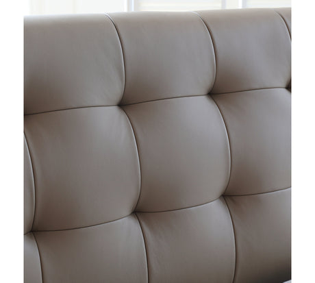 MOYU Amaryllis Creamy Stylish Retro Luxury Leather Bed from MOYU