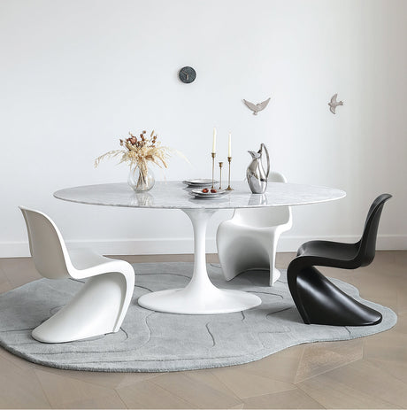 MOYU Aria Elegant Modern Dining Table from MOYU