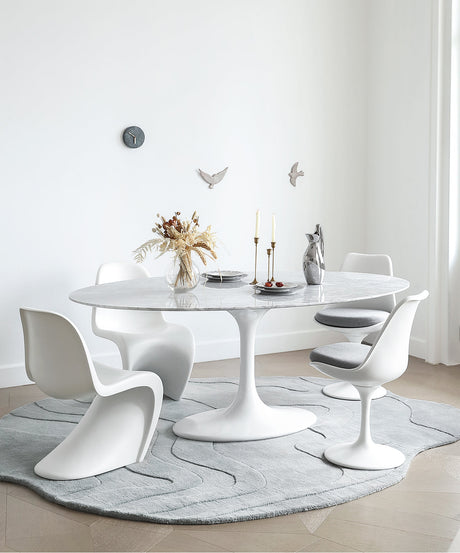 MOYU Aria Elegant Modern Dining Table from MOYU