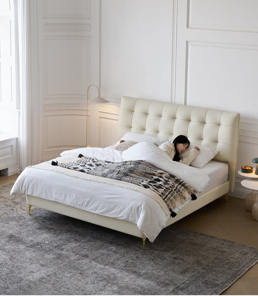 MOYU Elowen Luxurious Modern Leather Bed from MOYU