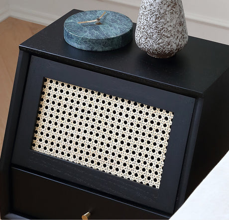 MOYU Harukaze Solid Wood Minimalist Bedside Cabinet from MOYU
