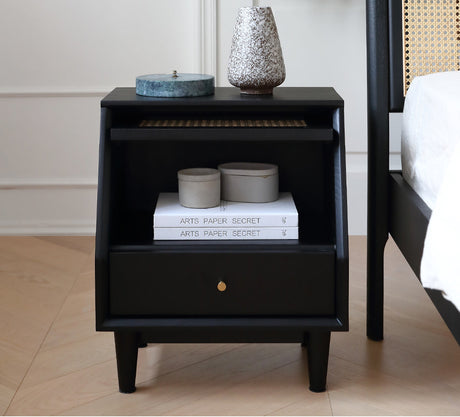MOYU Harukaze Solid Wood Minimalist Bedside Cabinet from MOYU