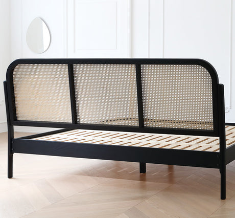 MOYU Isolde Retro Dual-Color Solid Wood Bed from MOYU