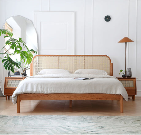 MOYU Isolde Retro Dual-Color Solid Wood Bed from MOYU