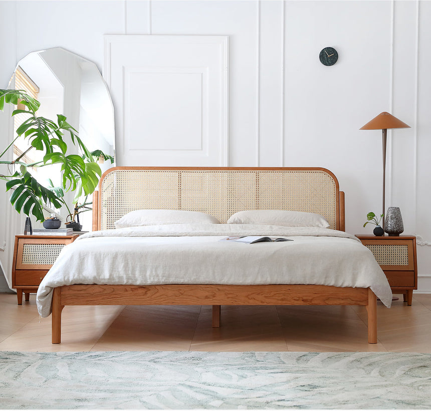 MOYU Isolde Retro Dual-Color Solid Wood Bed from MOYU