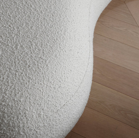 MOYU Santiago Elegant Curved Minimalist Sofa from MOYU