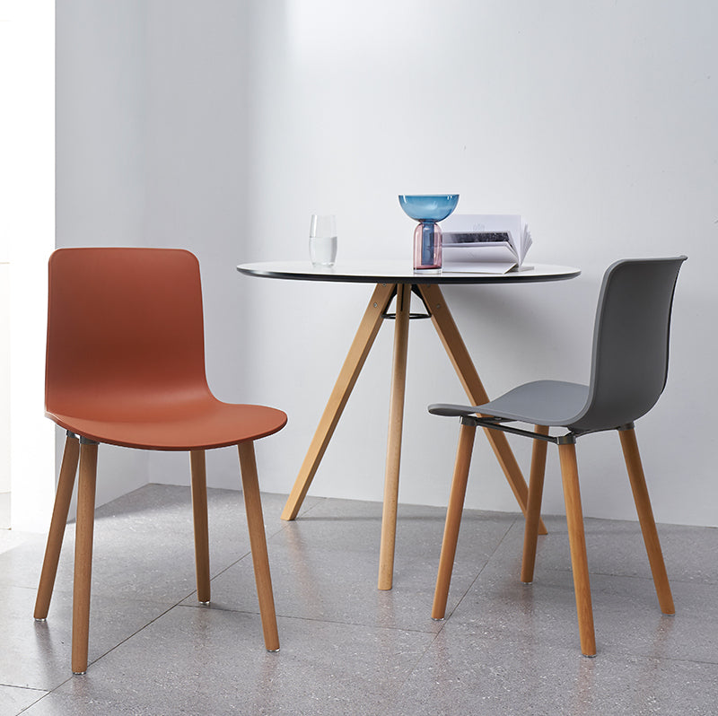 NIYE Callidora Sleek Portable High Chair from NIYE