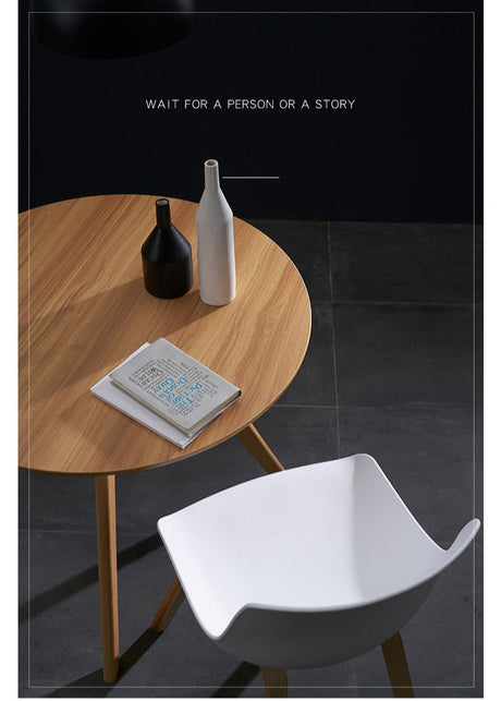 NIYE Carlotta Chic Solid Wood Round Coffee Table from NIYE