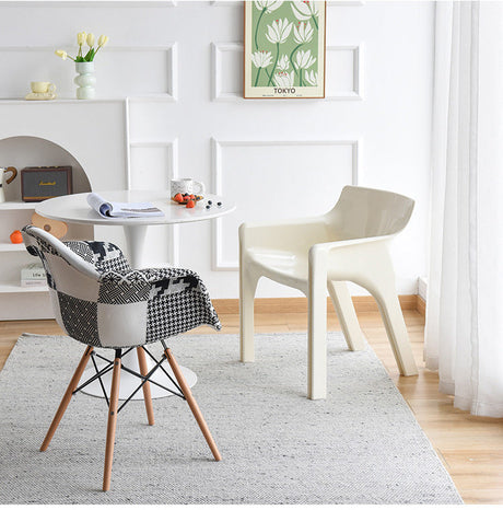 NIYE Elowen Vintage Chic Armchair Dining Chair from NIYE