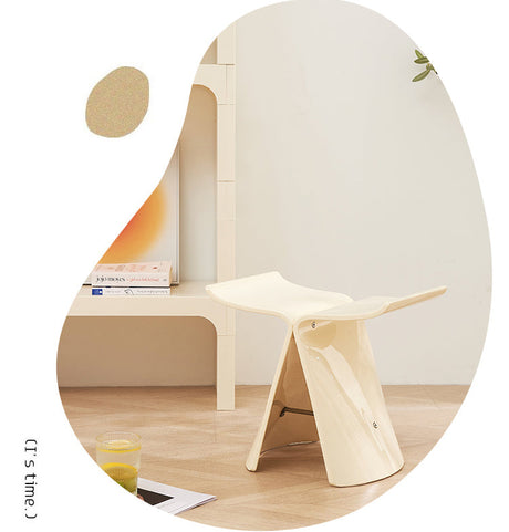 NIYE Hoshiko Transparent Stylish Makeup Stool from NIYE
