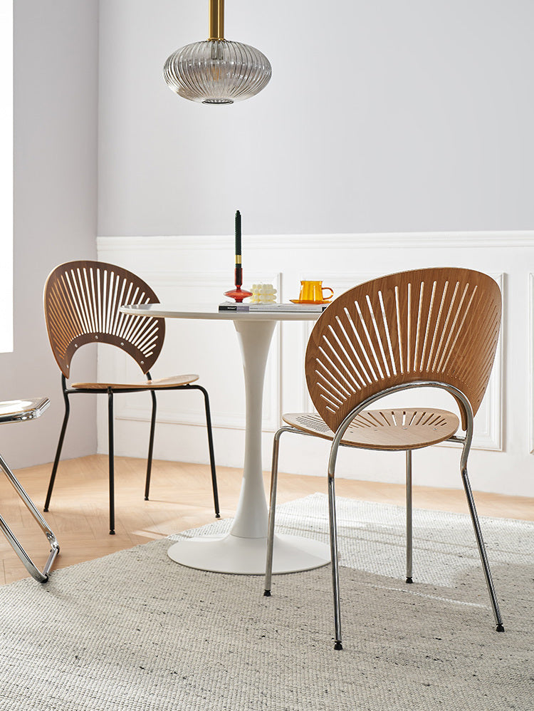 NIYE Mendoza Elegance Minimalist Makeup Chair from NIYE