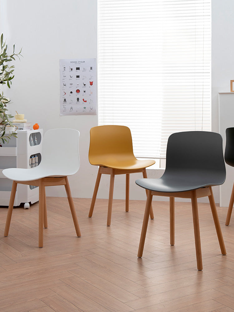 NIYE Santiago Elegant Natural Wood High Chair from NIYE
