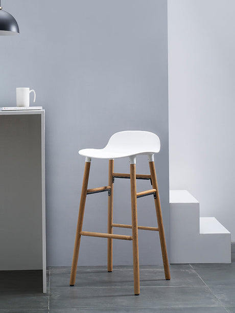 NIYE Valencia Chic Scandinavian Bar Stool from NIYE