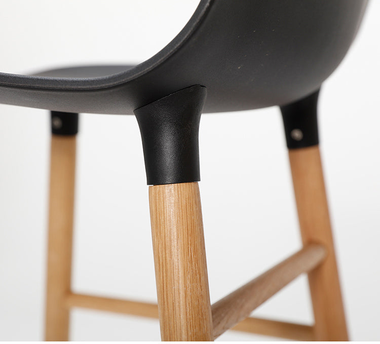 NIYE Valencia Chic Scandinavian Bar Stool from NIYE