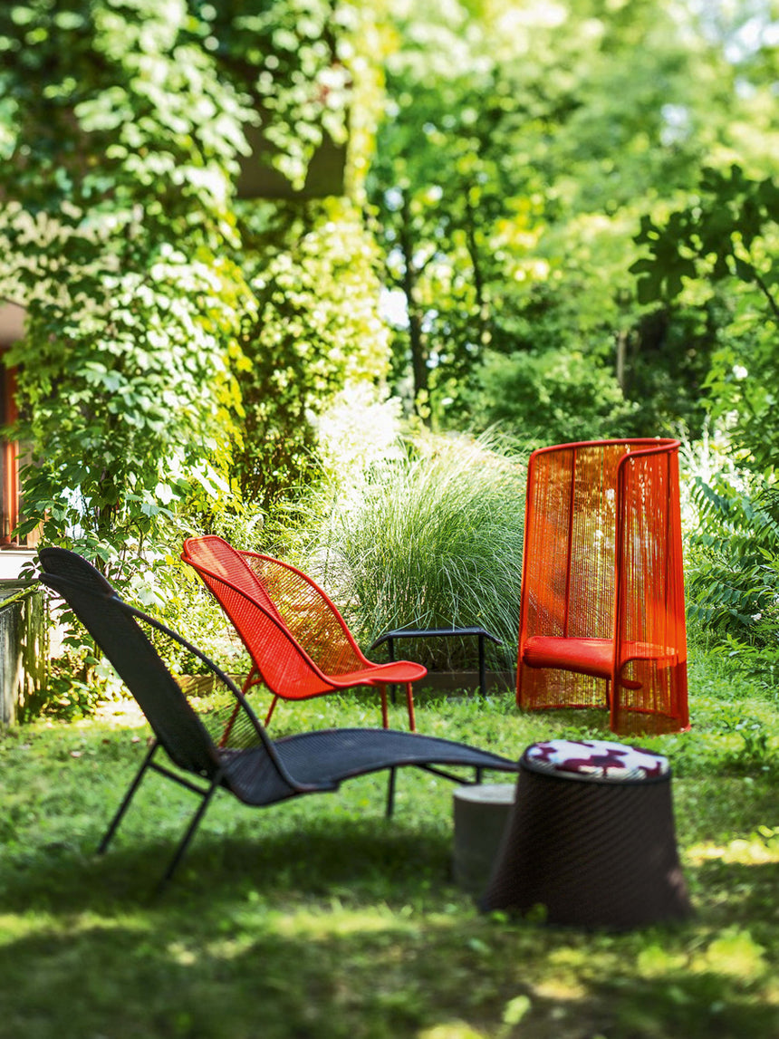 DIME GARDEN Nivara Elegant Compact Outdoor Dining Set from DIME GARDEN