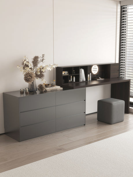 FANGYUAN Kintaro Elegant Solid Wood Dressing Table from FANGYUAN
