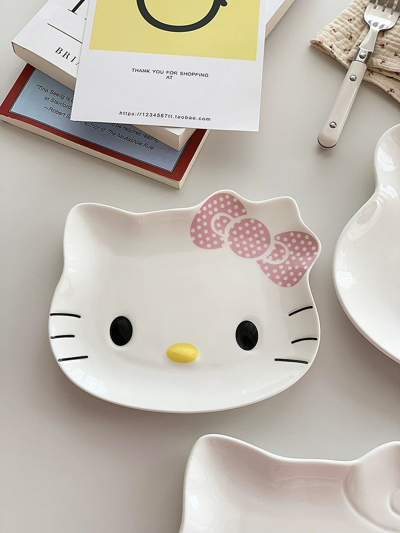 YASUKI Elowen Adorable Celestial Ceramic Salad Bowl from YASUKI