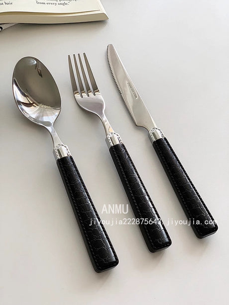 YASUKI Oliver Retro-Cinema Tableware Set from YASUKI