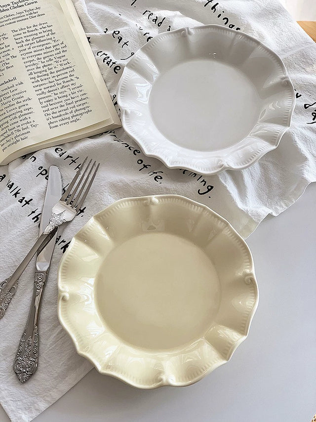 YASUKI Lila Exquisite Retro Ceramic Dessert Set from YASUKI