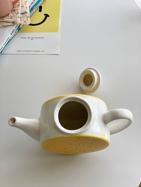 YASUKI Aria Whimsical Layered Burger Ceramic Cup from YASUKI