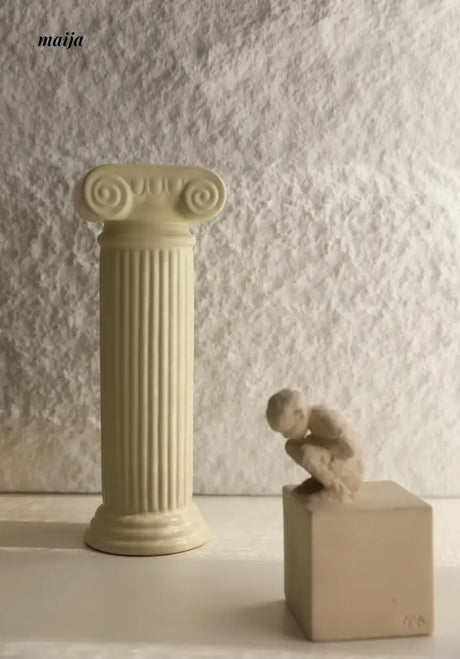 Roman Column Vase from muse