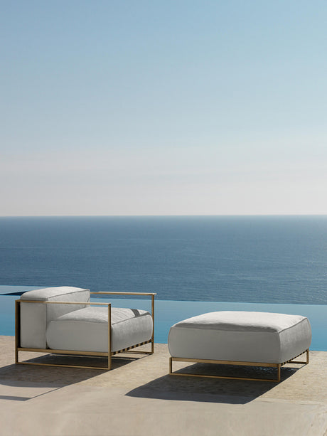 DIME GARDEN Leontine Modern Aluminum Corner Outdoor Sofa Table from DIME GARDEN