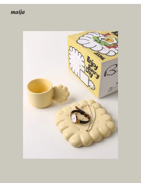 Biscuit Mug Set from maija
