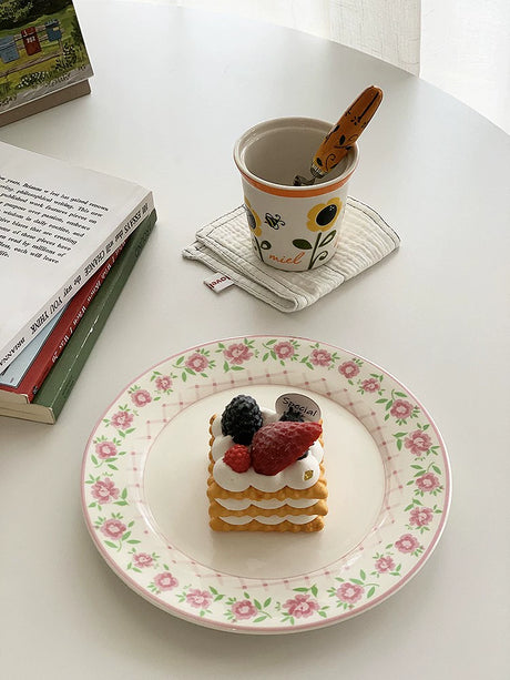 YASUKI Amelie Charming Floral Ceramic Water Cup from YASUKI
