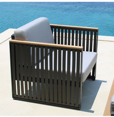 DIME GARDEN Hiroki Minimalist Aluminum Outdoor Sofa from DIME GARDEN