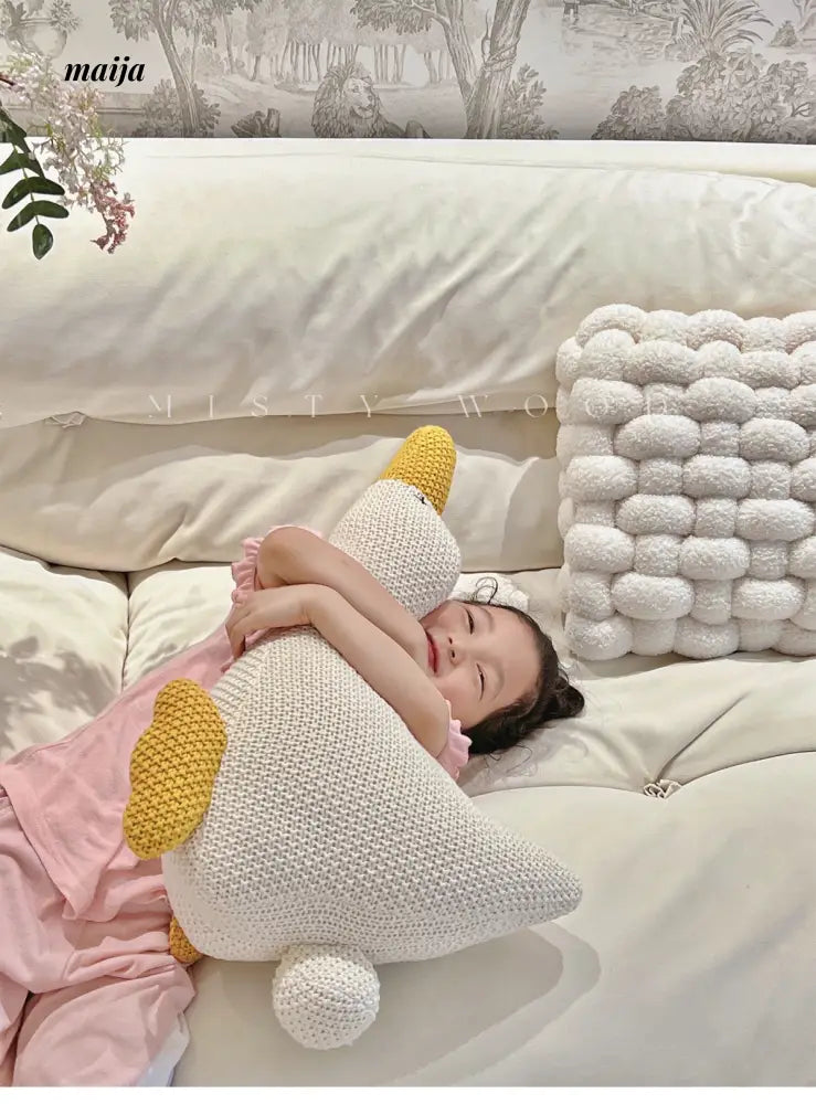 Knot Cushion from mistywood