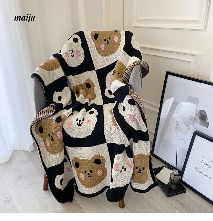 Bear Quilt Style Woven Throw from Luxury Weaving