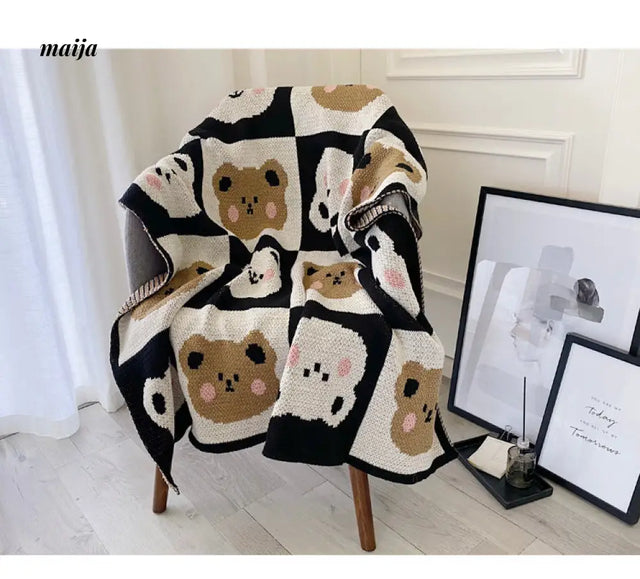 Bear Quilt Style Woven Throw from Luxury Weaving