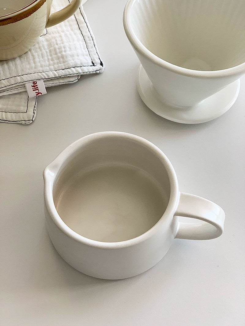YASUKI Aveline Stylish Ceramic Dripping Pot from YASUKI
