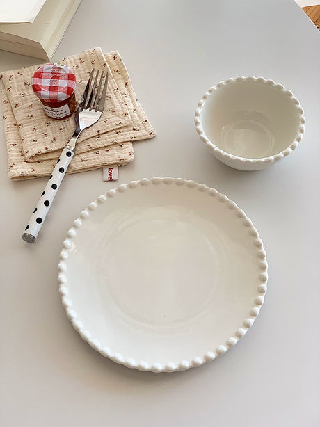 YASUKI Eliana Elegant Pearl White Ceramic Dessert Plate from YASUKI