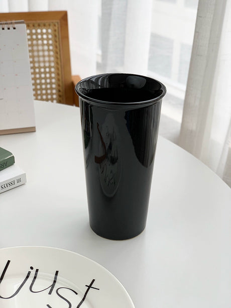YASUKI Akira Elegant Matte Ceramic Coffee Grip Cup from YASUKI