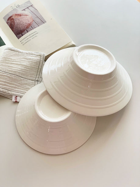 YASUKI Hiroshi Elegant White Ceramic Bowl from YASUKI