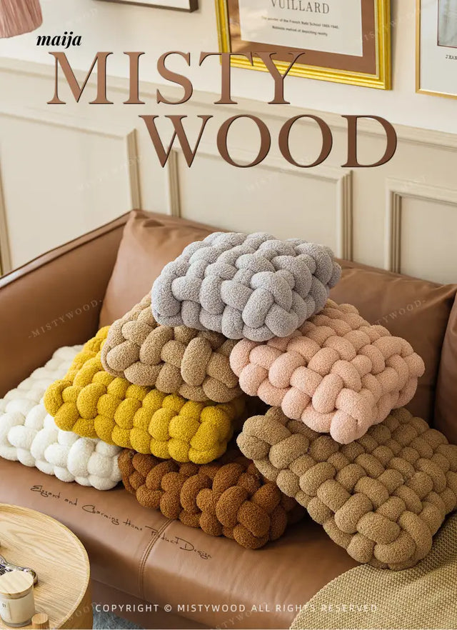 Knot Cushion from mistywood