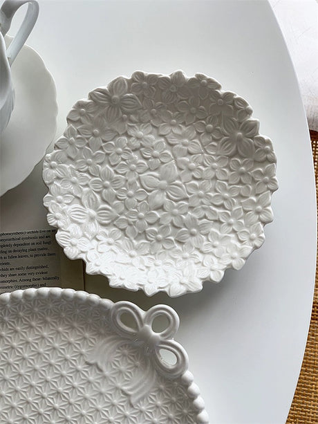 YASUKI Felix Organic Ceramic Beaded Plate from YASUKI