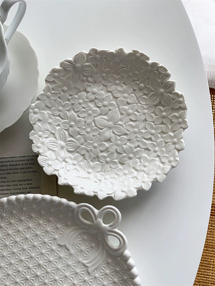 YASUKI Felix Organic Ceramic Beaded Plate from YASUKI