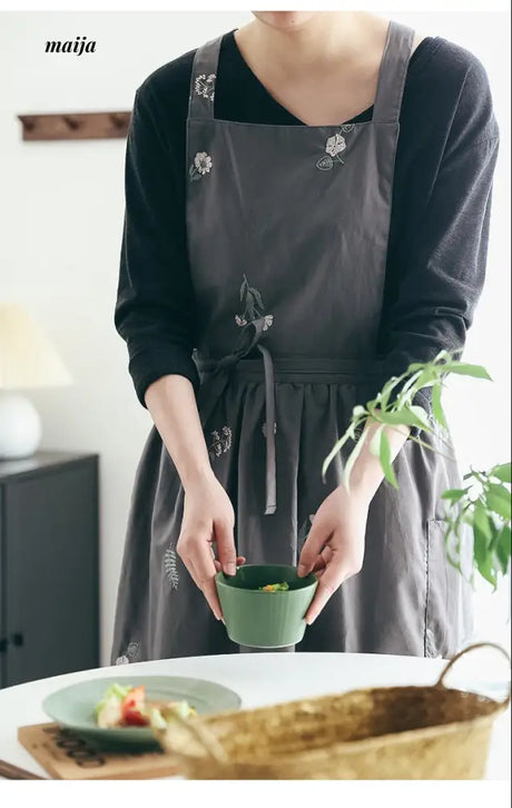 Cotton Daisy Apron from maija