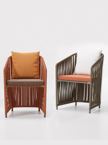 DIME GARDEN Santiago Waterproof Rattan Outdoor Table Set from DIME GARDEN