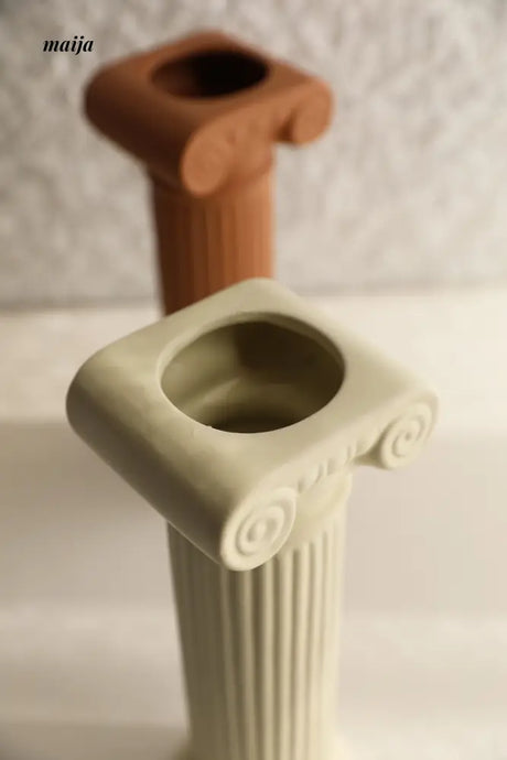 Roman Column Vase from muse