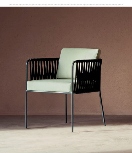 DIME GARDEN Esteban Elegant Rattan Bistro Set from DIME GARDEN