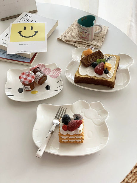 YASUKI Elowen Adorable Celestial Ceramic Salad Bowl from YASUKI