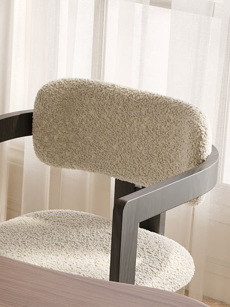 QUANMU Ines Comfort Ergonomic Dining Chair from QUANMU