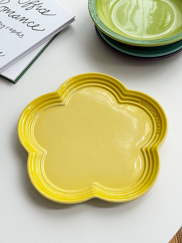 YASUKI Alexia Elegant Color-Changing Soup Plate from YASUKI