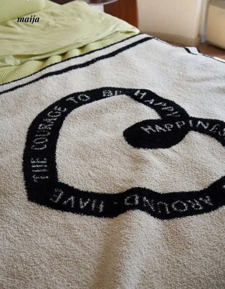 Heart Shaped Blanket from momo's talk