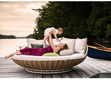 OMONO Pemberton Cozy Stylish Indoor Swing Basket from OMONO